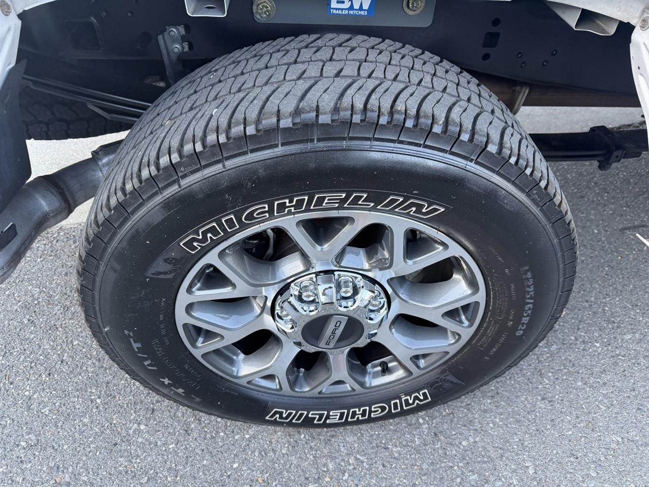 Ford F-250 SD Lariat Crew Cab 4WD 2021