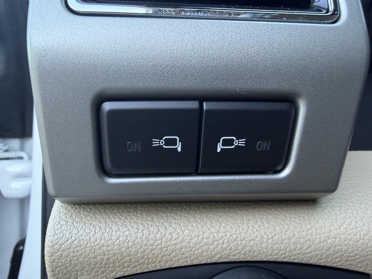 Ford F-250 SD Lariat Crew Cab 4WD 2021