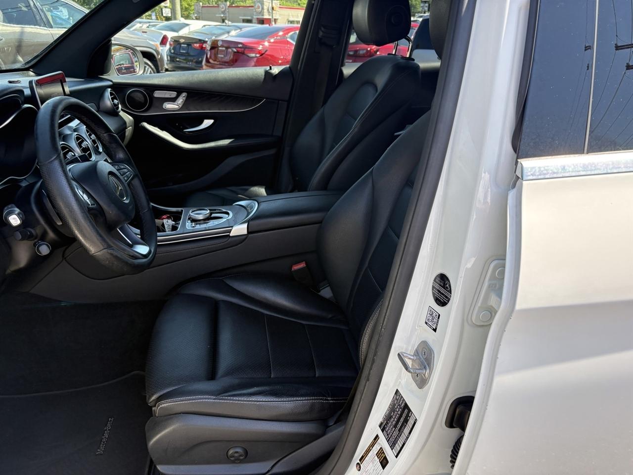 Mercedes-Benz GLC-Class GLC300 2017