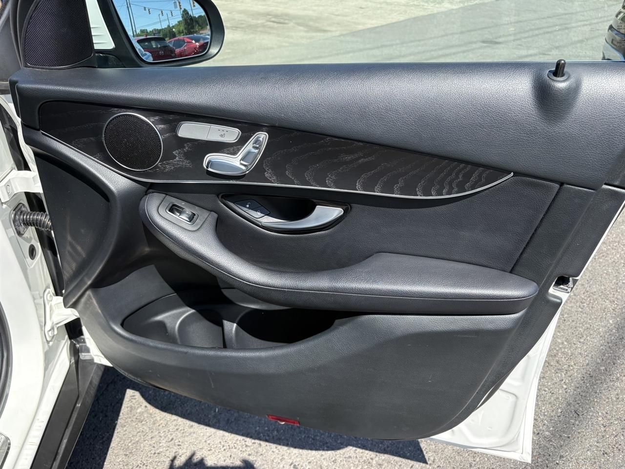 Mercedes-Benz GLC-Class GLC300 2017