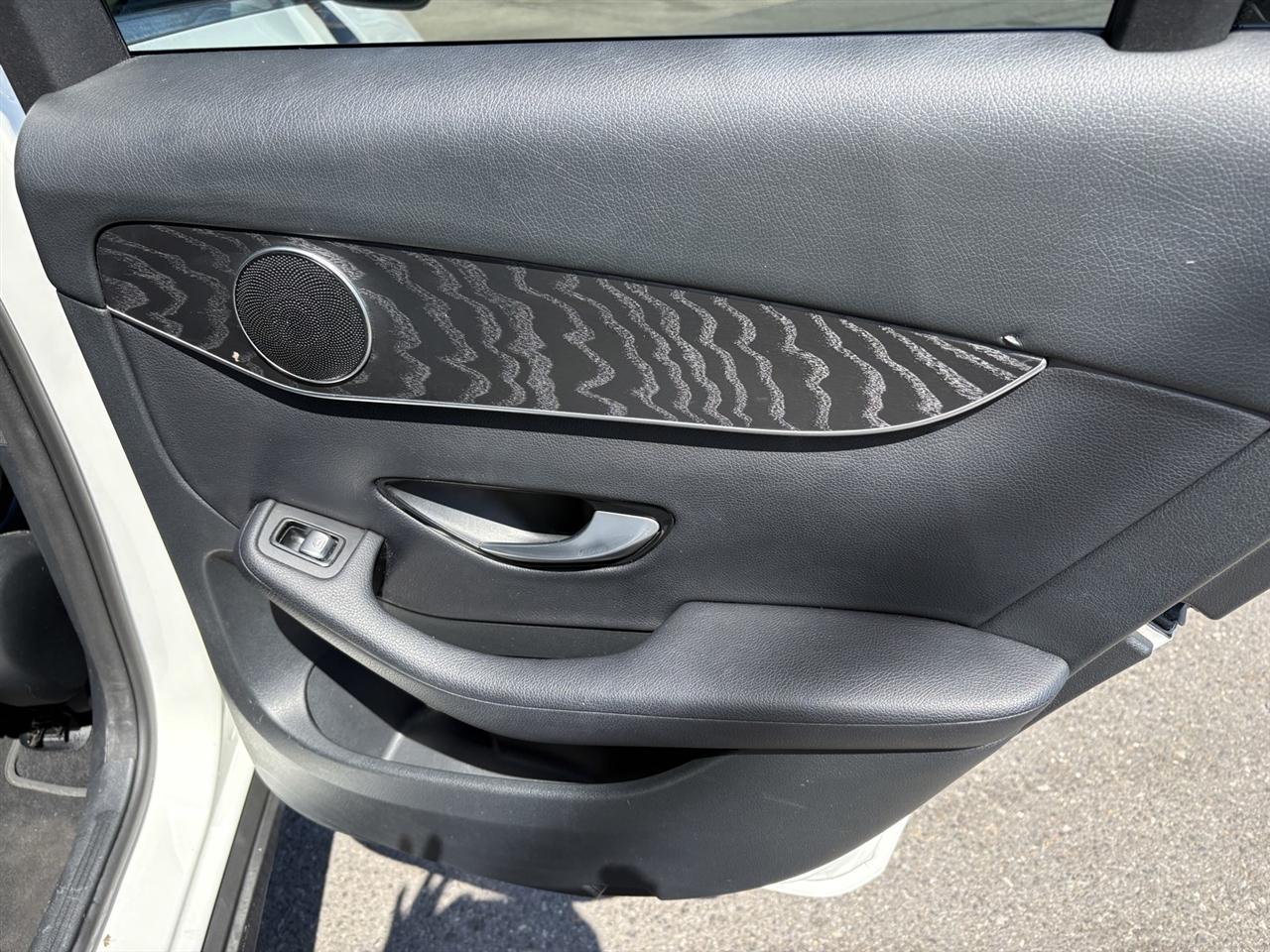 Mercedes-Benz GLC-Class GLC300 2017