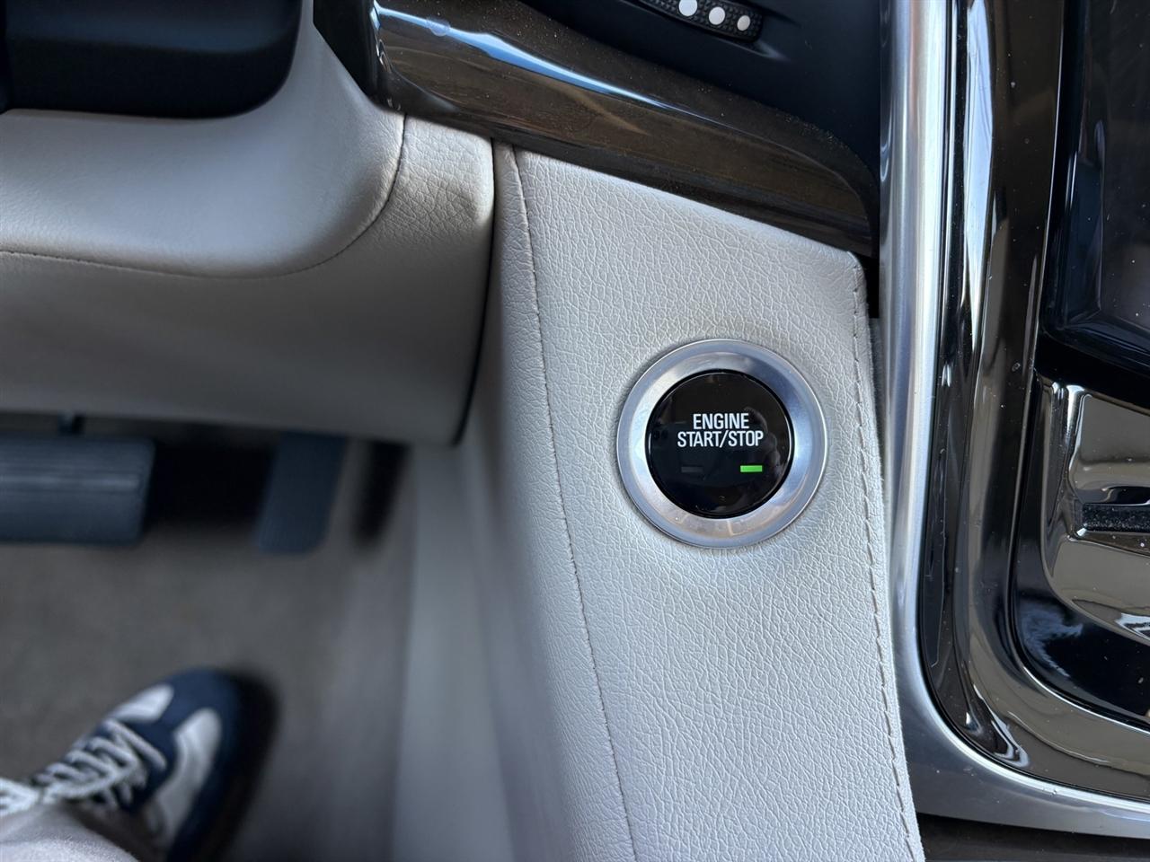 Cadillac Escalade Luxury 4WD 2019