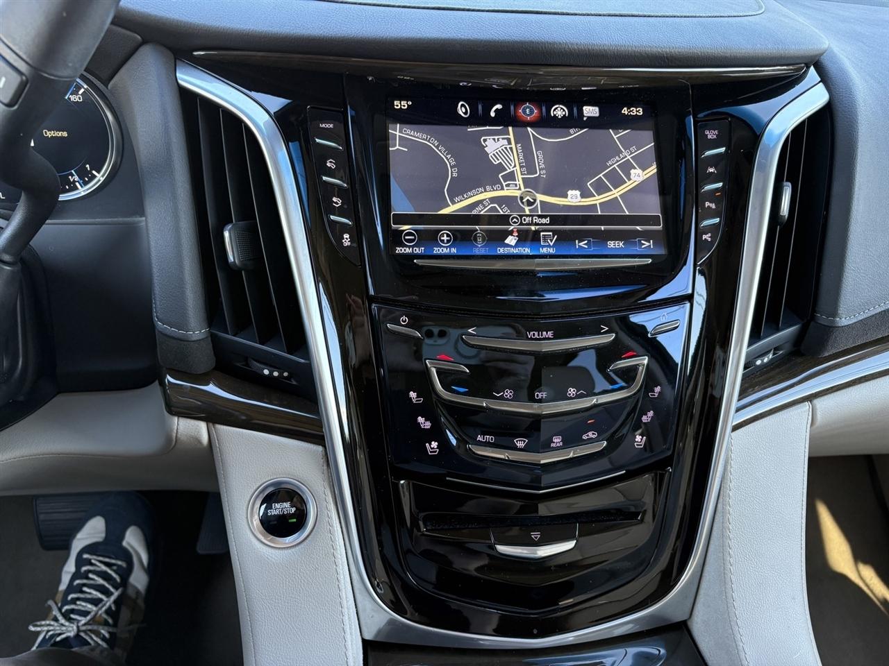Cadillac Escalade Luxury 4WD 2019