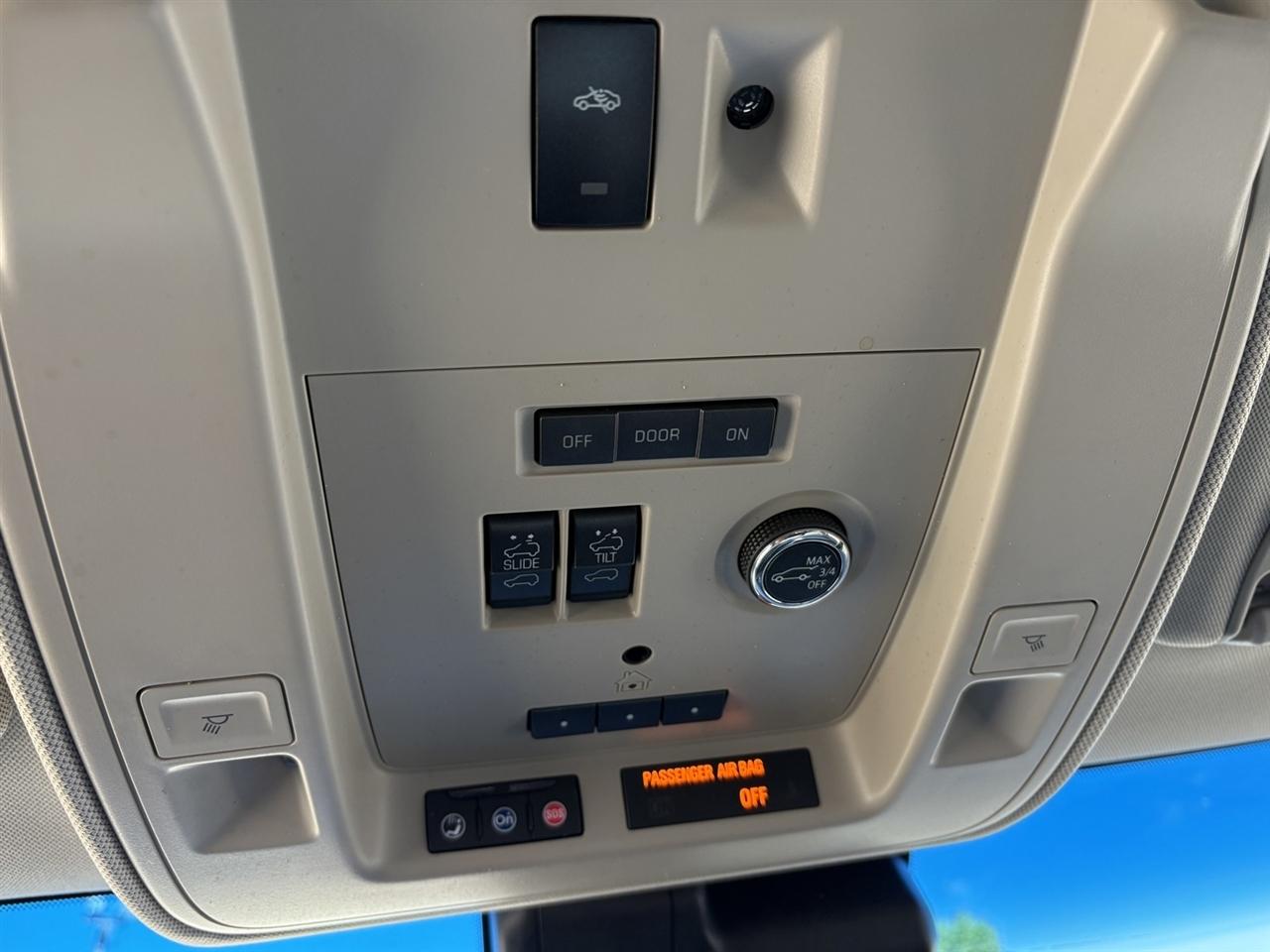 Cadillac Escalade Luxury 4WD 2019