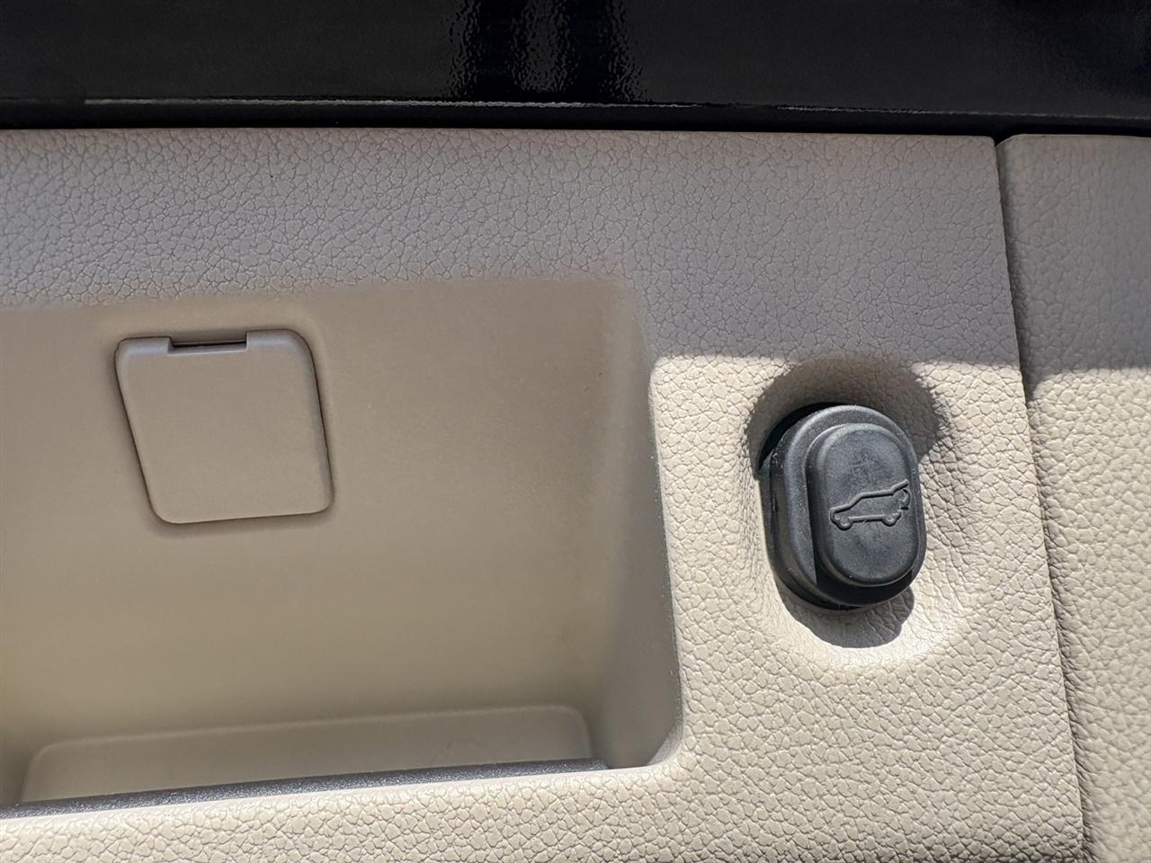 Cadillac Escalade Luxury 4WD 2019