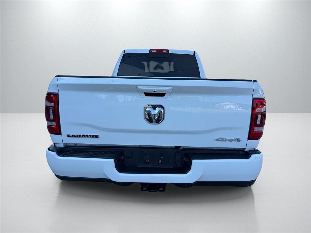 RAM 2500 Laramie Crew Cab SWB 4WD 2024