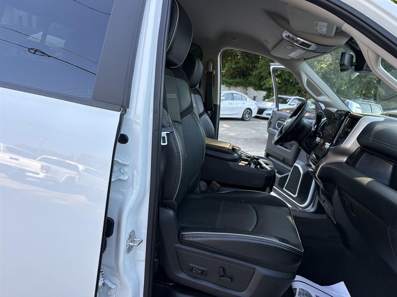 RAM 2500 Laramie Crew Cab SWB 4WD 2024