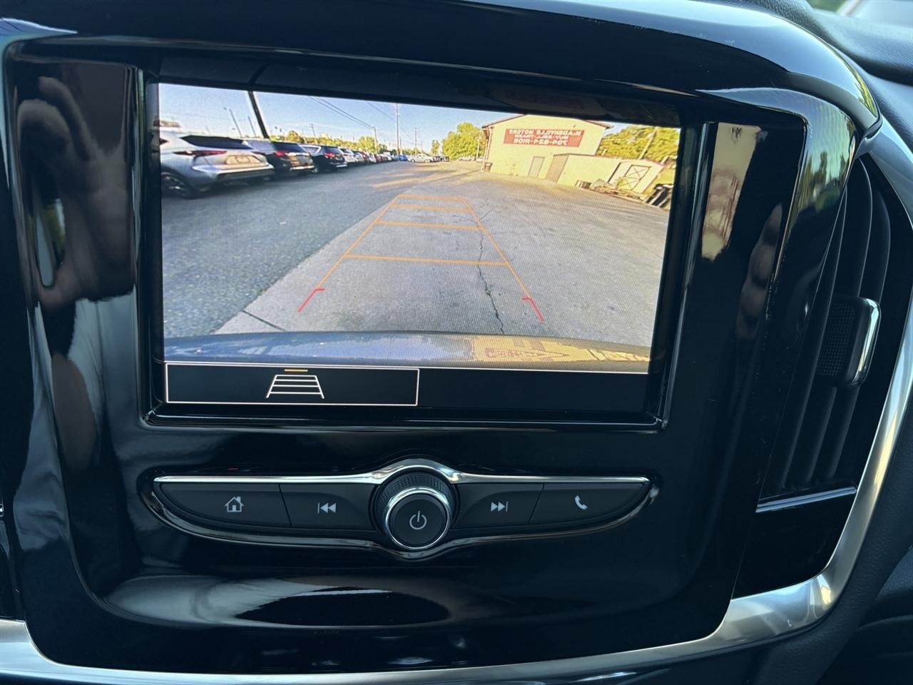 Chevrolet Traverse LS FWD 2021