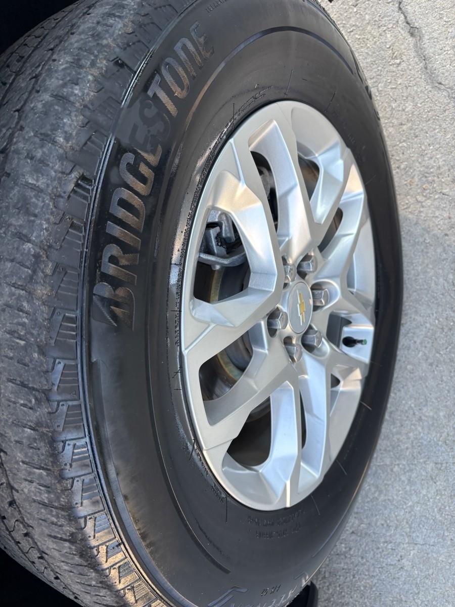 Chevrolet Traverse LS FWD 2021