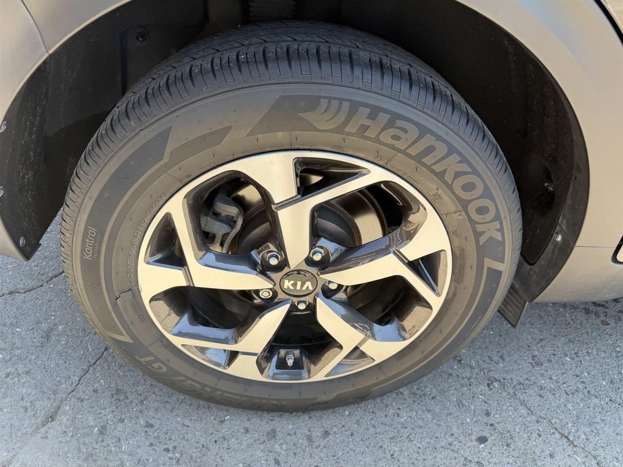 Kia Sportage LX FWD 2021