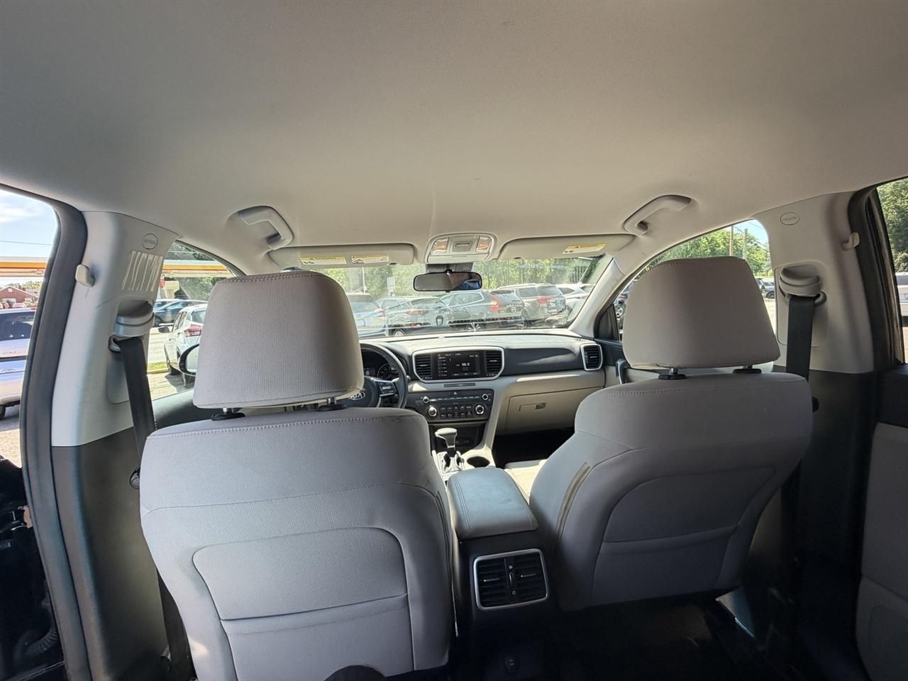 Kia Sportage LX FWD 2021
