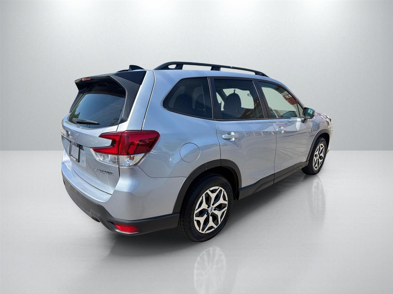 Subaru Forester Base 2024