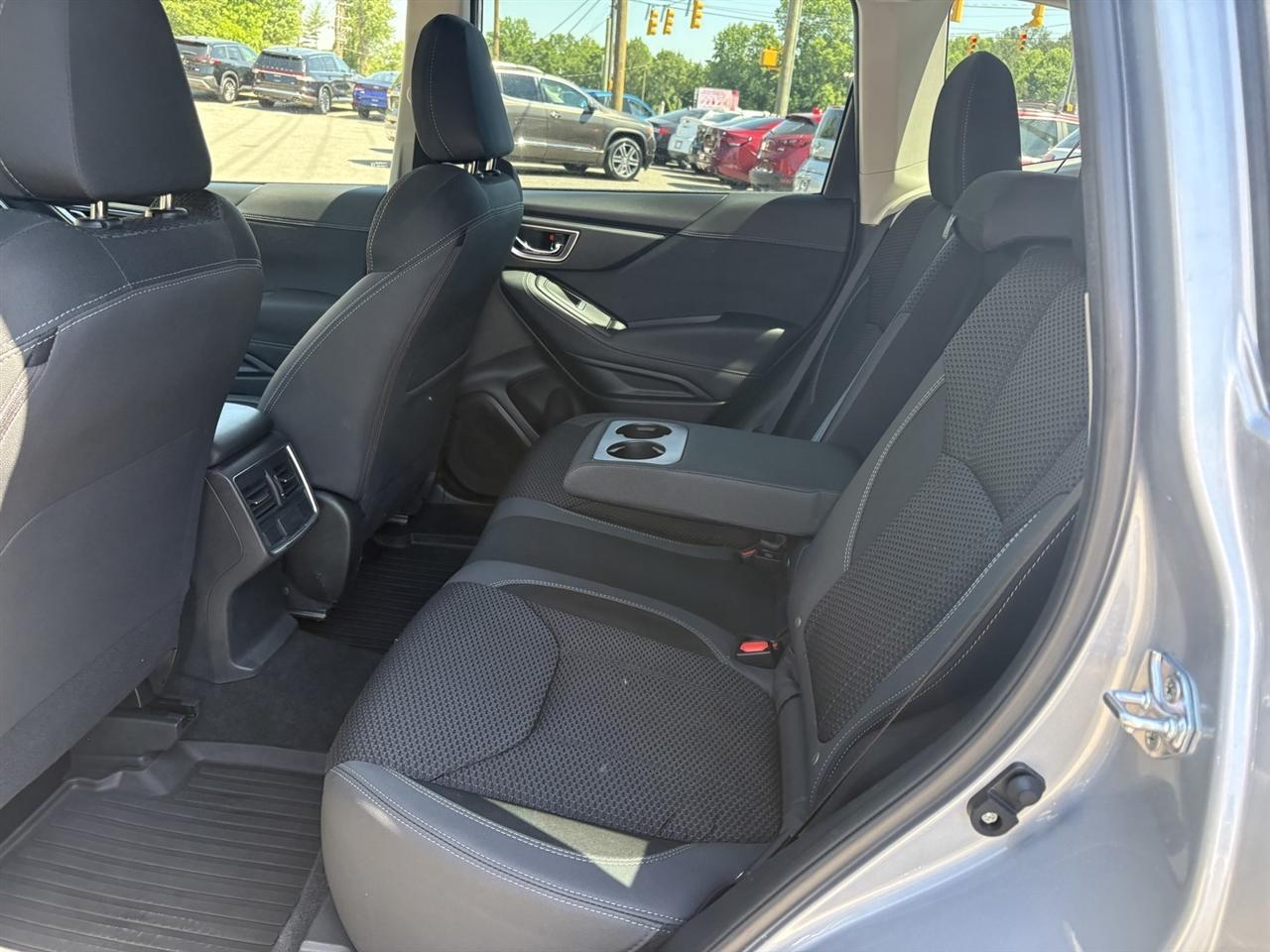 Subaru Forester Base 2024
