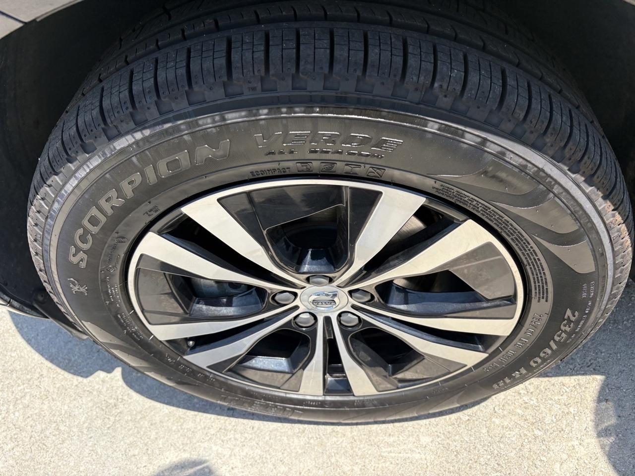 Volvo XC60 B5 Core AWD 2023