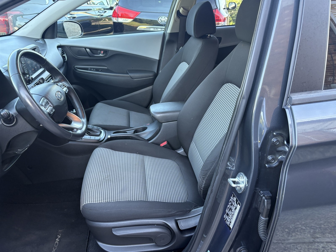 Hyundai Kona SEL 2020