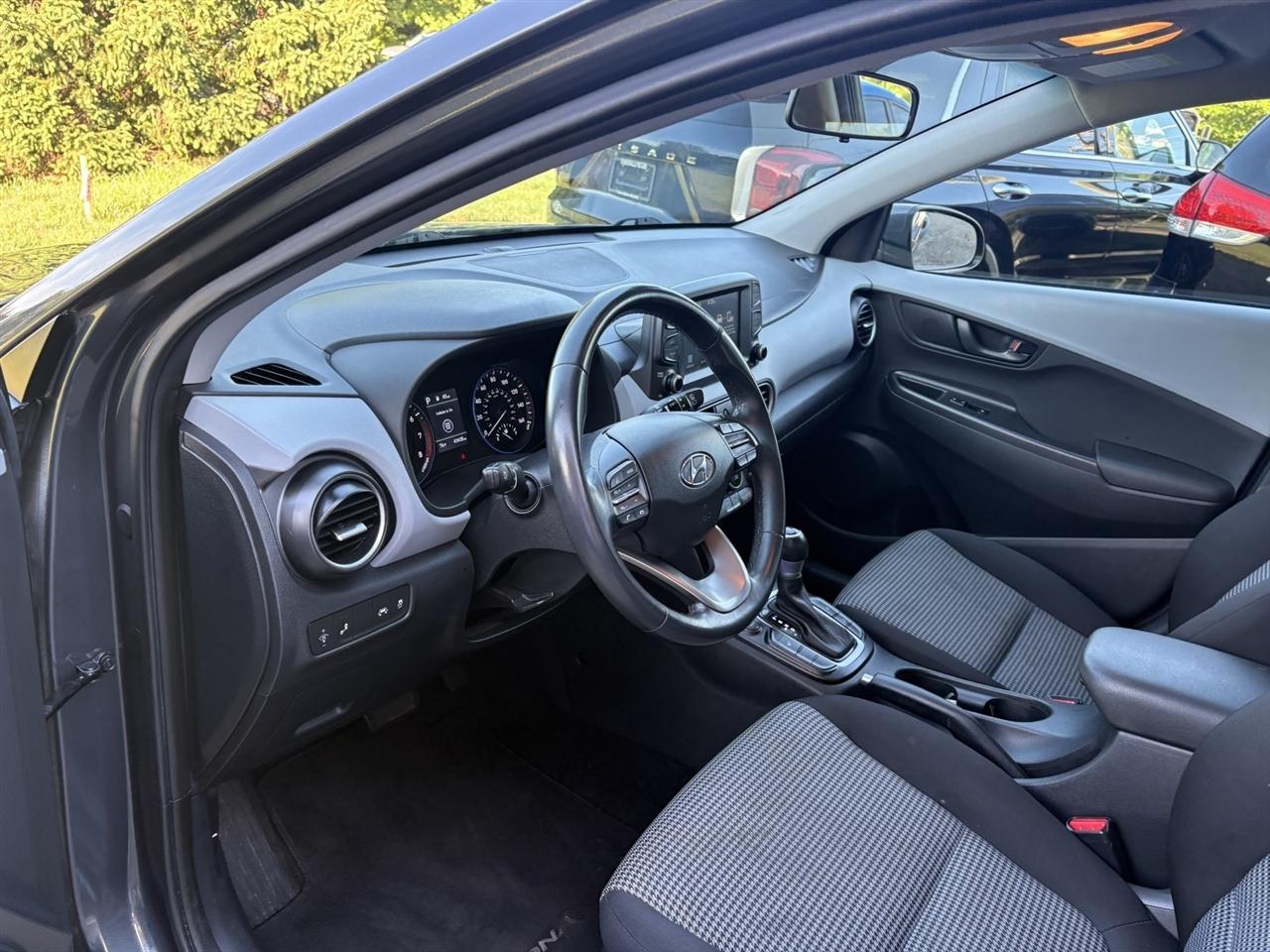 Hyundai Kona SEL 2020