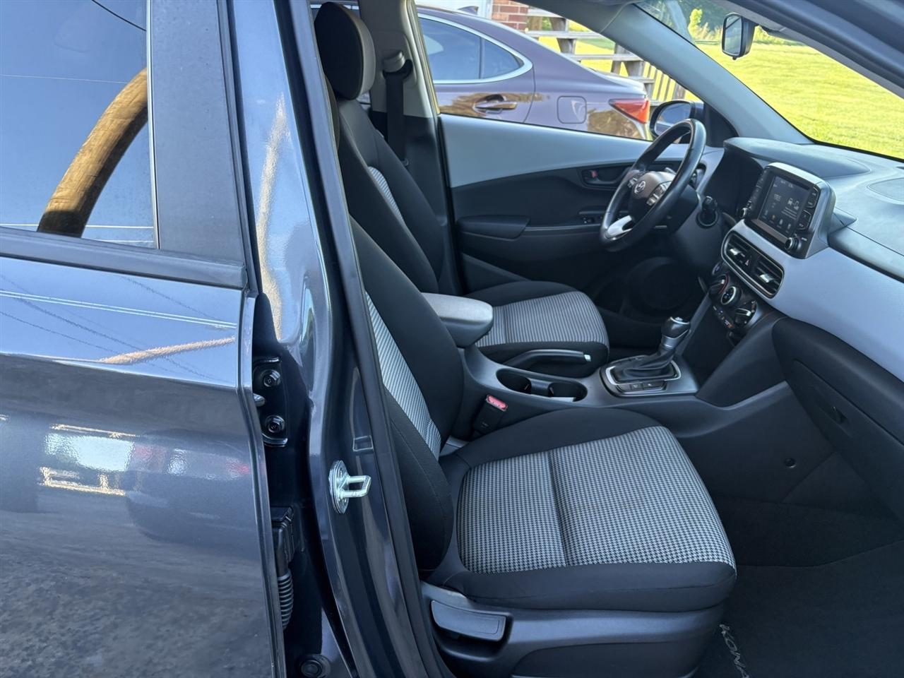 Hyundai Kona SEL 2020