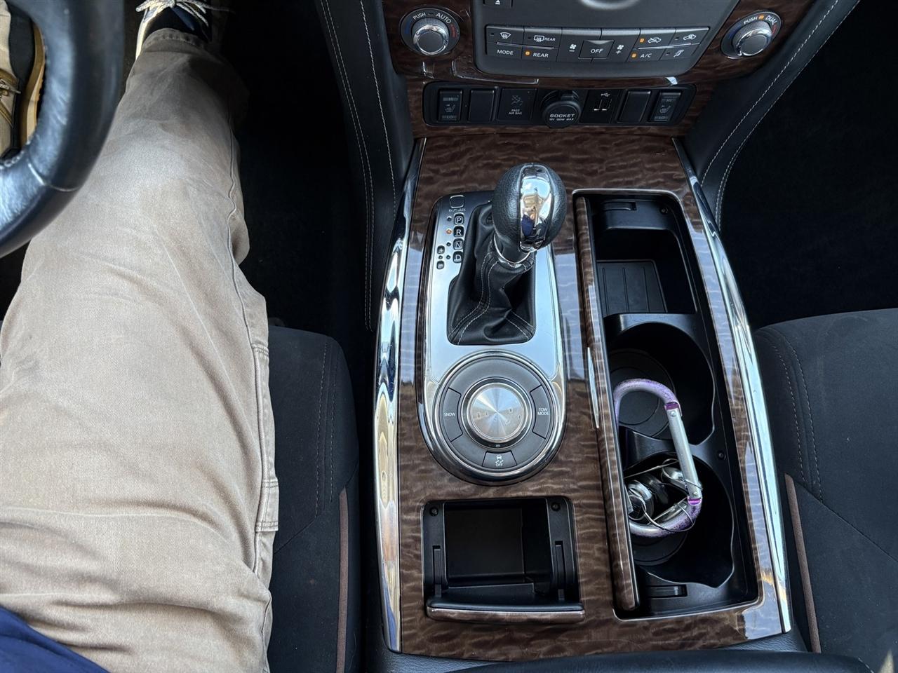 Nissan Armada SV 2WD 2019