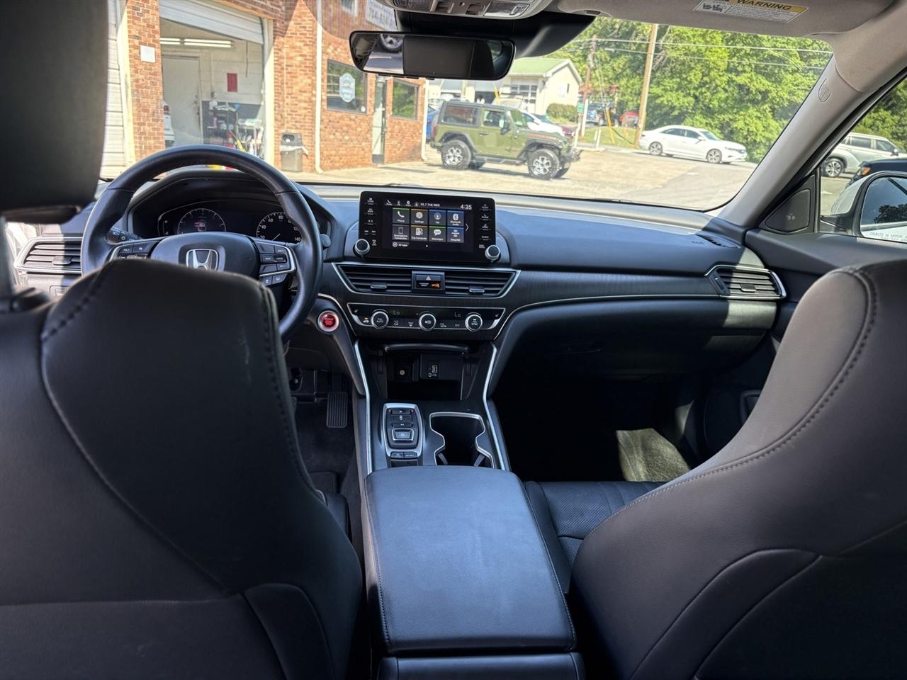 Honda Accord LX CVT 2018