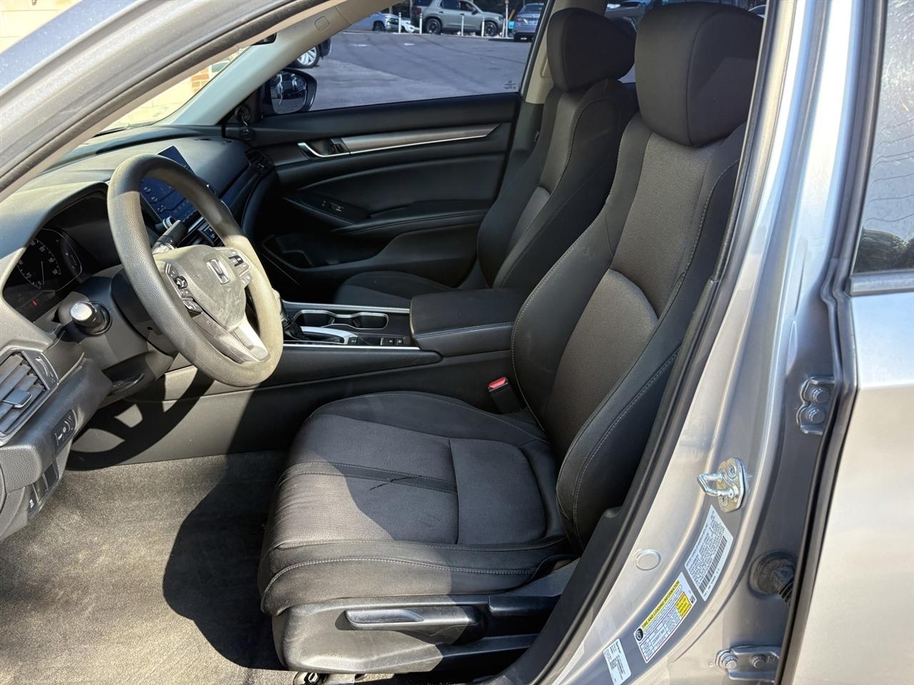 Honda Accord LX CVT 2018