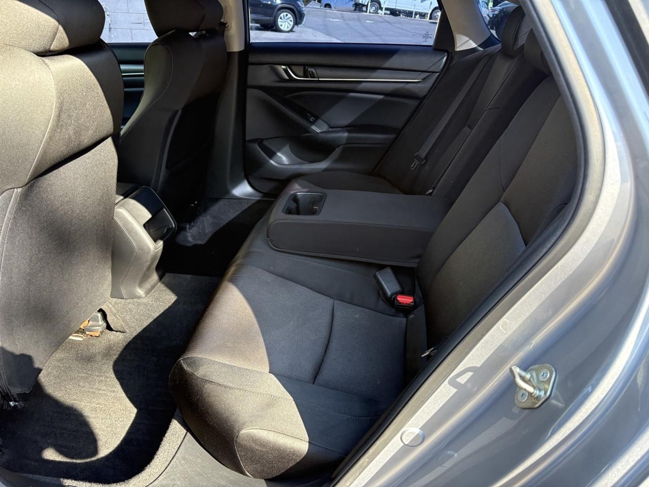 Honda Accord LX CVT 2018