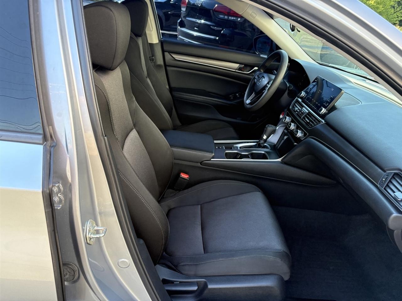 Honda Accord LX CVT 2018