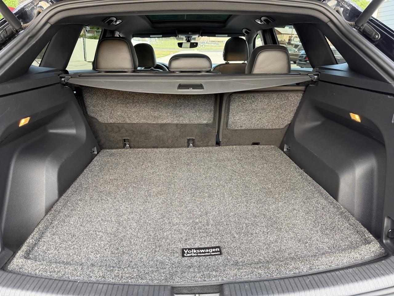 Volkswagen Atlas Cross Sport V6 SE w/Technology 2021