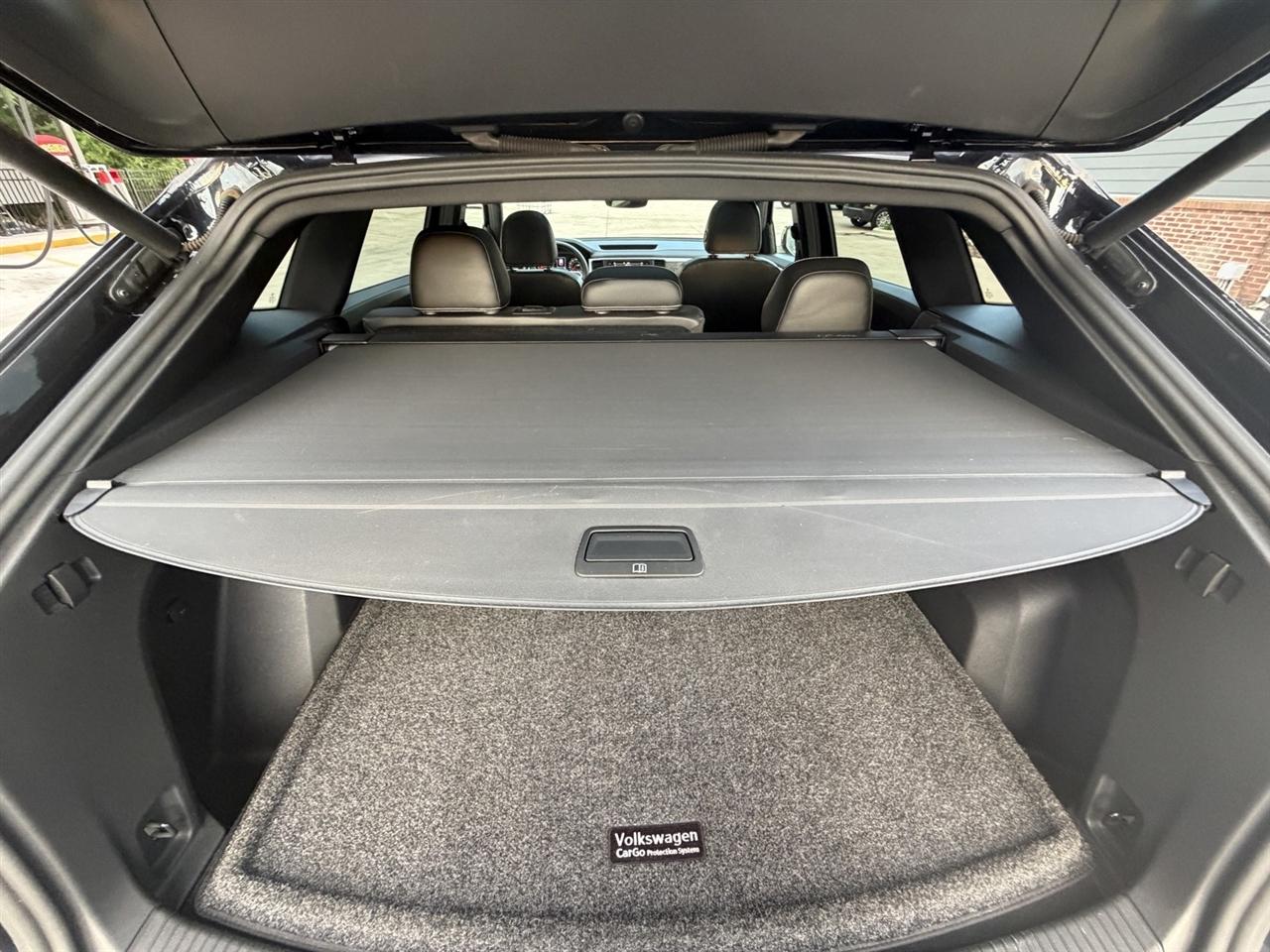 Volkswagen Atlas Cross Sport V6 SE w/Technology 2021