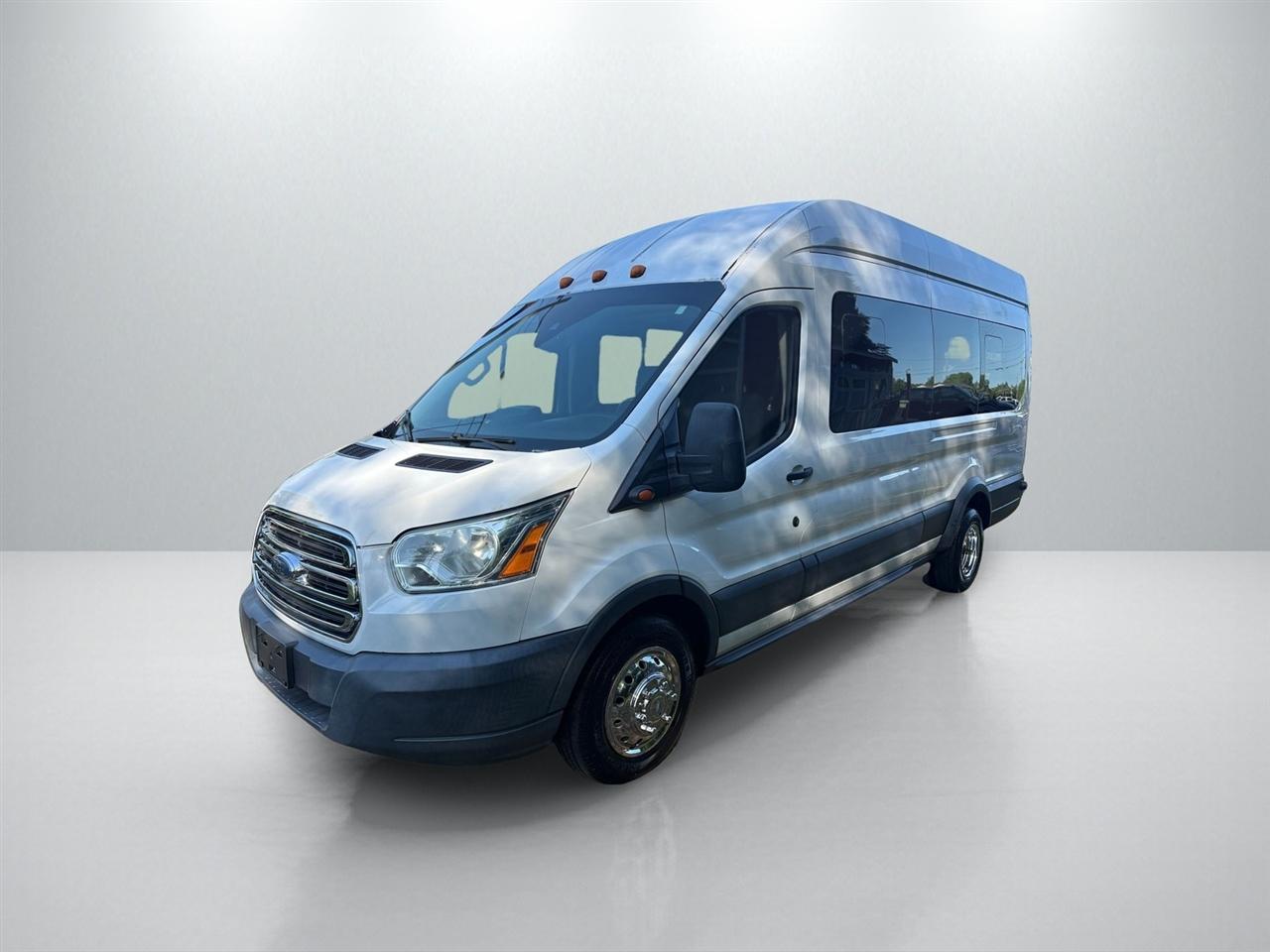 Ford Transit 350 Wagon HD High Roof XL Sliding Pass. 148 WB EL 2016