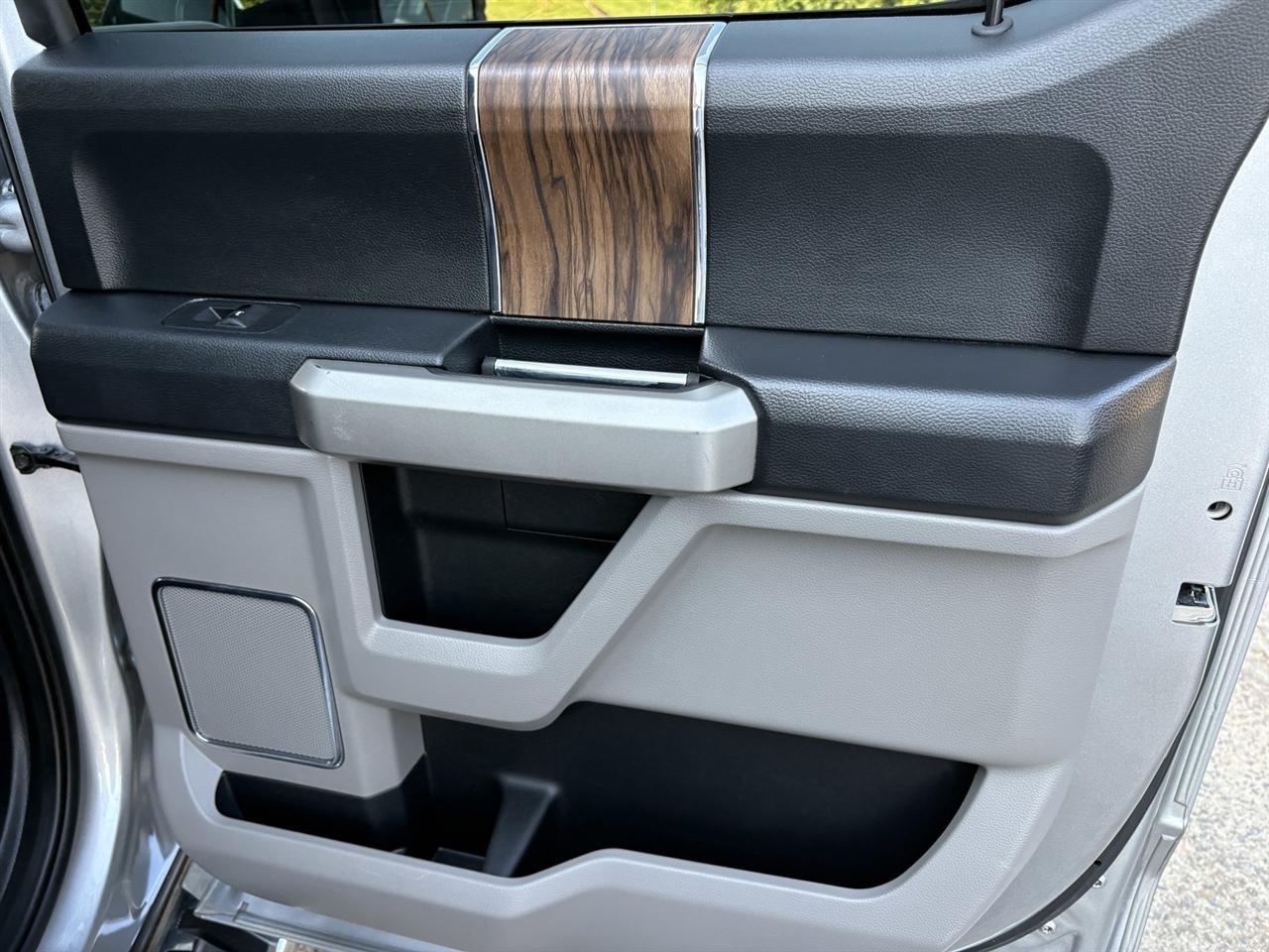 Ford F-150 Lariat SuperCrew 6.5-ft Box 4WD 2020