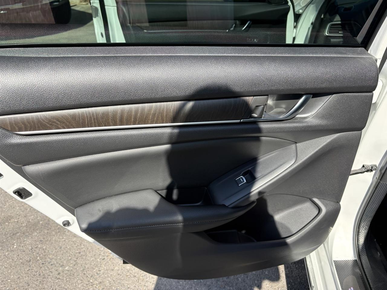 Honda Accord EX-L 2.0T 2020