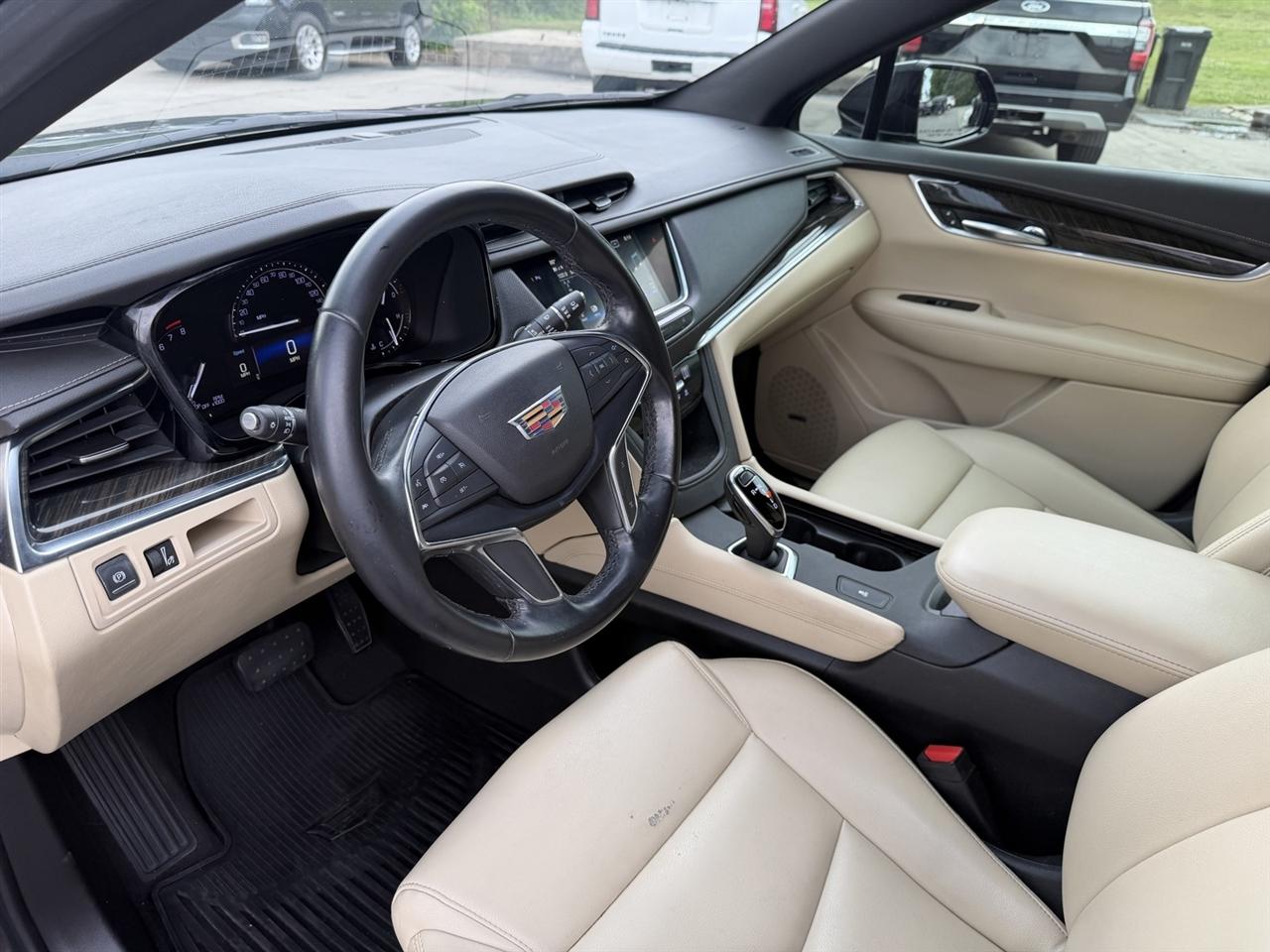 Cadillac XT5 FWD 4dr 2019