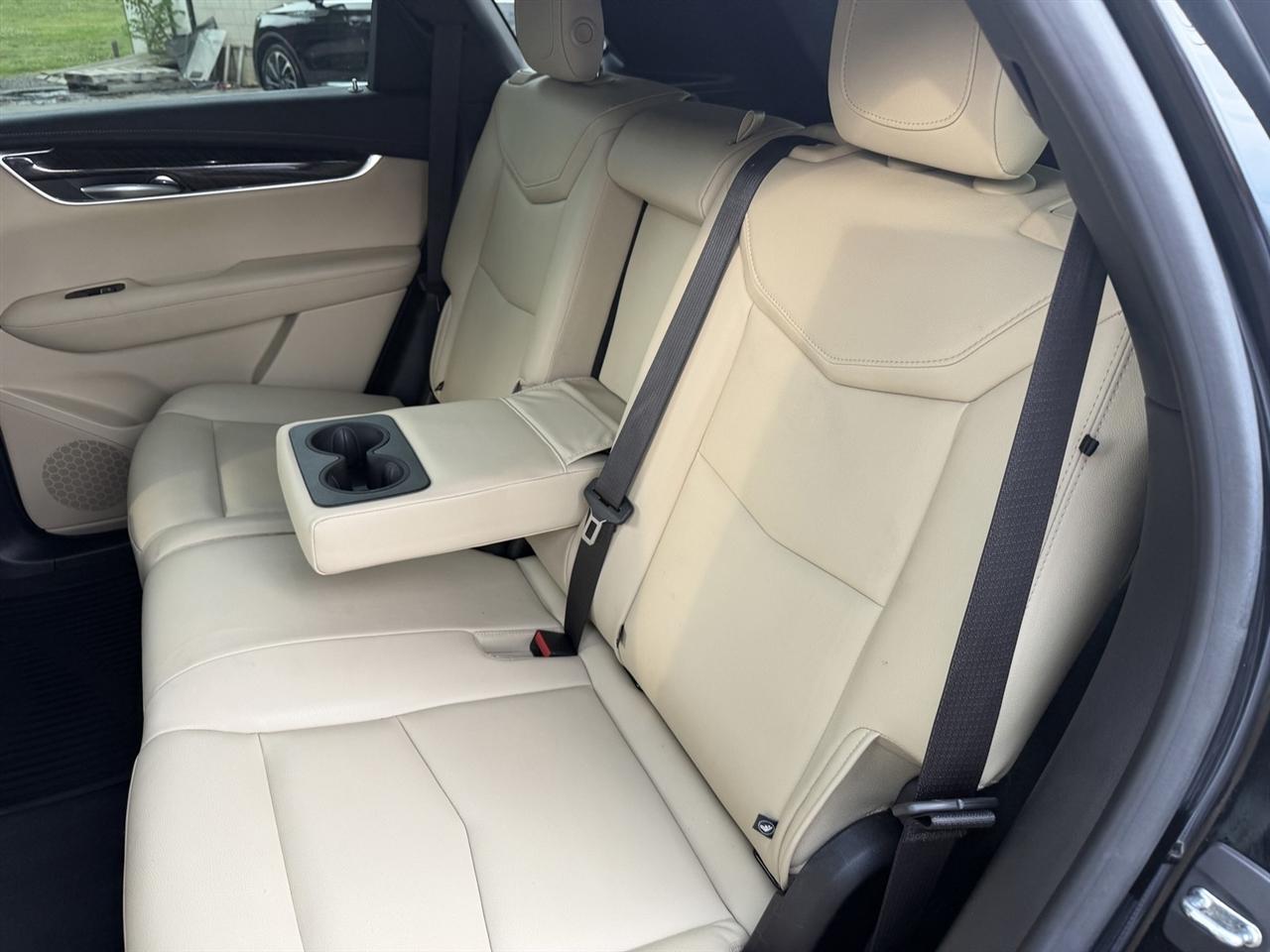 Cadillac XT5 FWD 4dr 2019