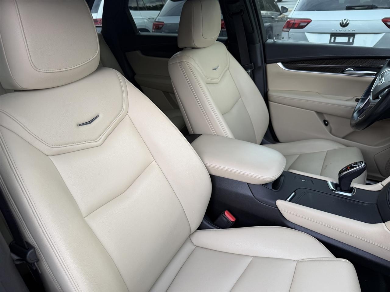 Cadillac XT5 FWD 4dr 2019