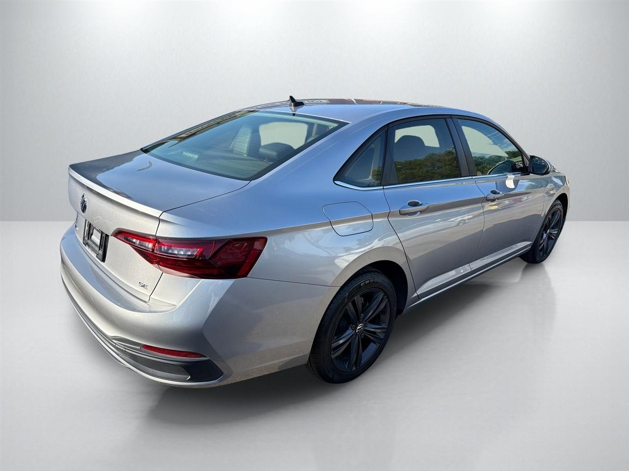 Volkswagen Jetta SE 4D Sedan at 2023