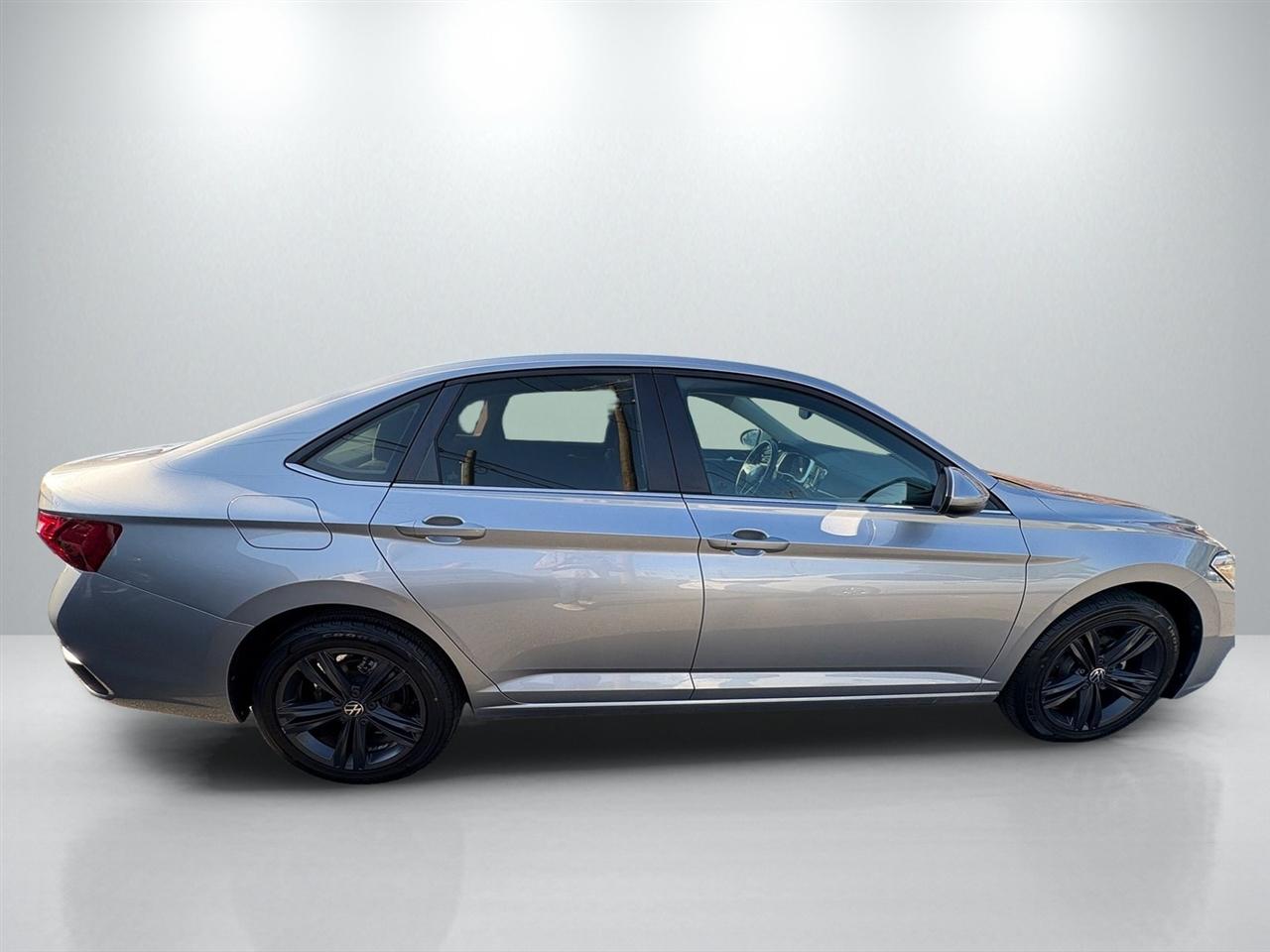 Volkswagen Jetta SE 4D Sedan at 2023
