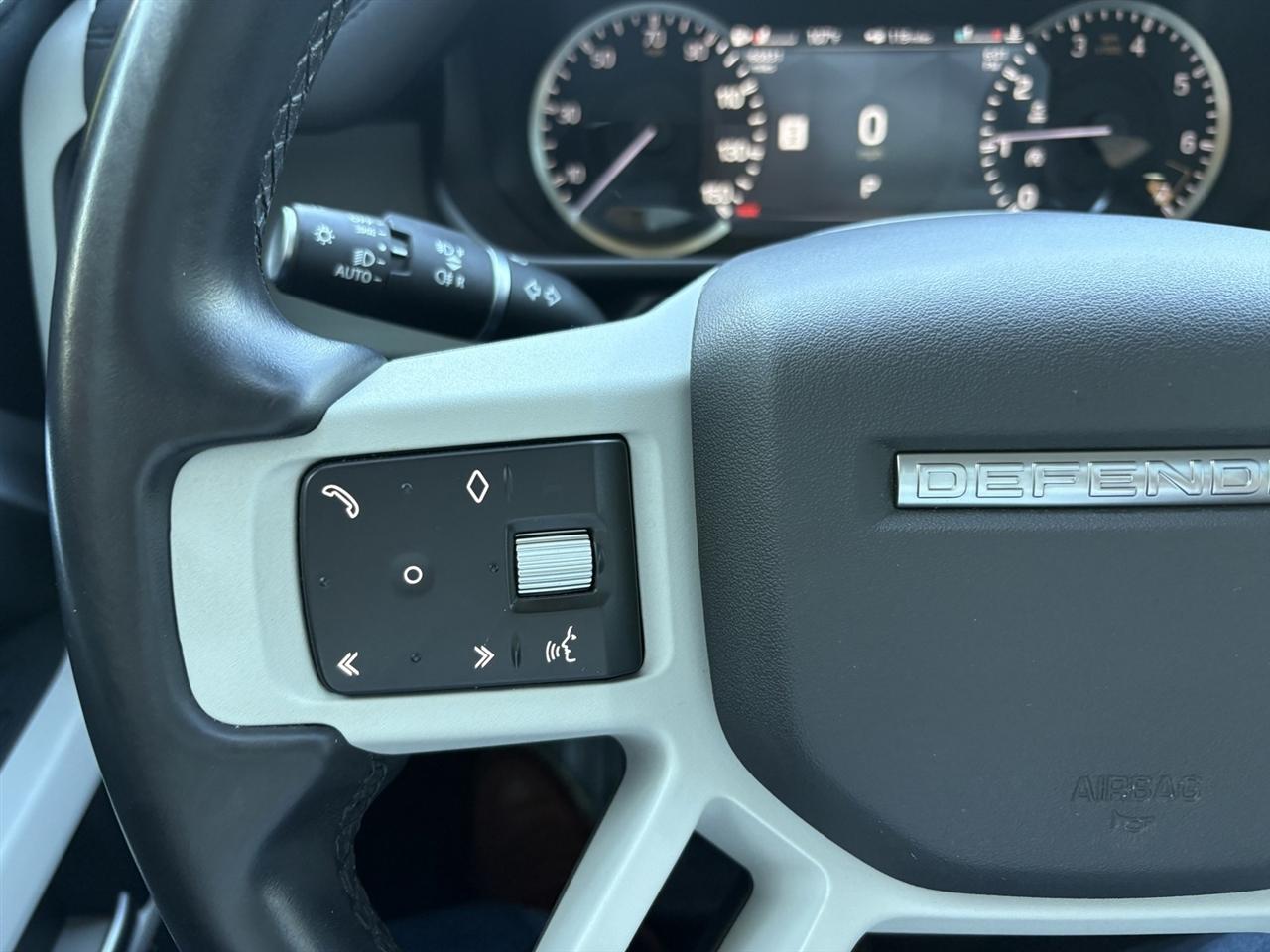 Land Rover Defender 110 SE 2023