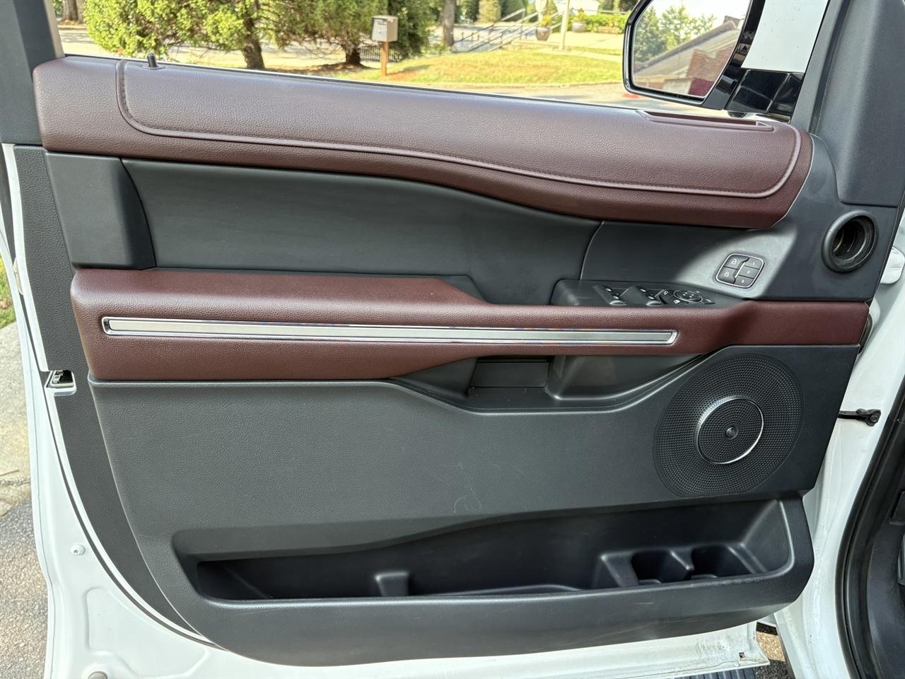 Ford Expedition MAX Limited 4WD 2024