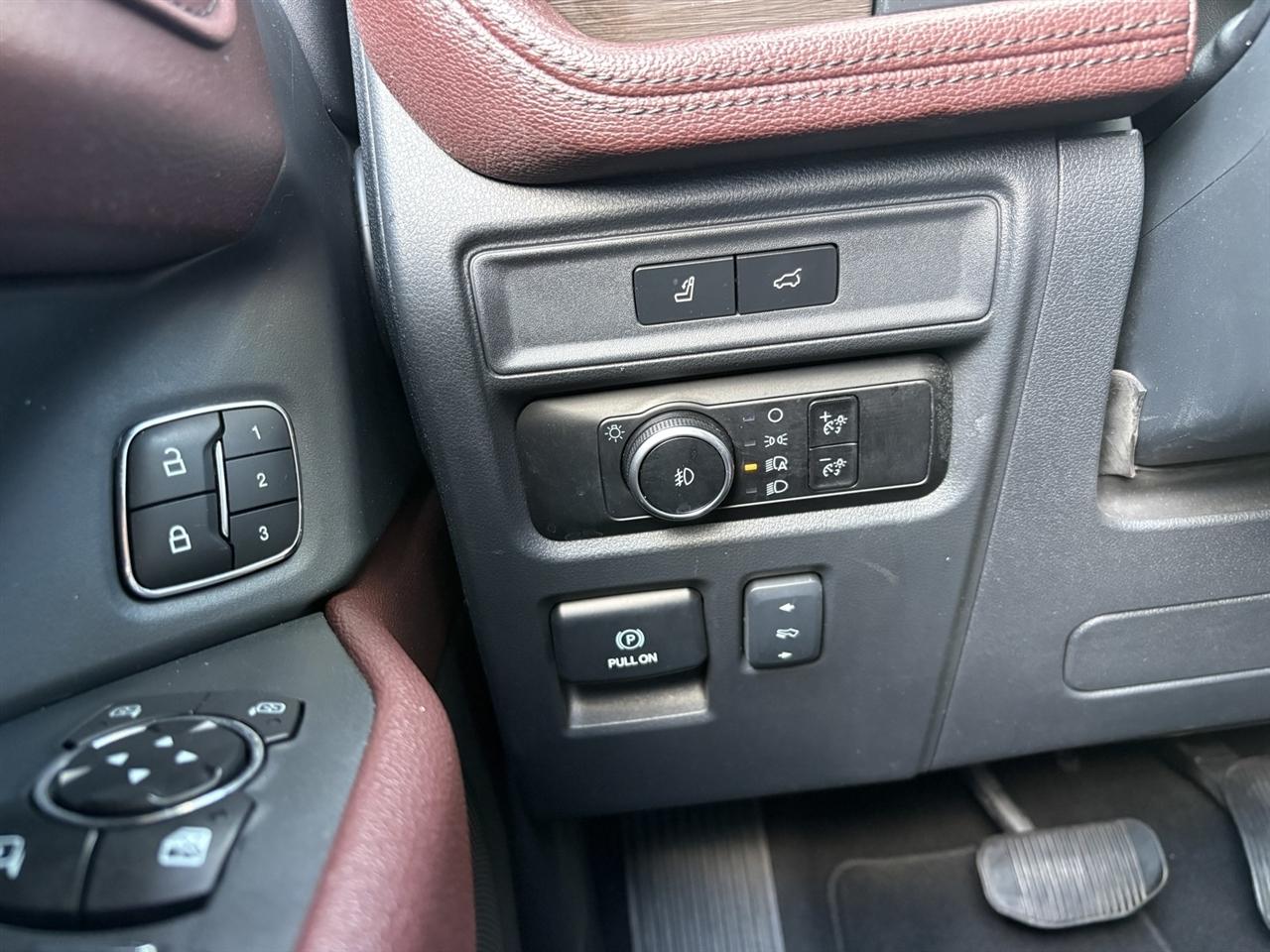 Ford Expedition MAX Limited 4WD 2024