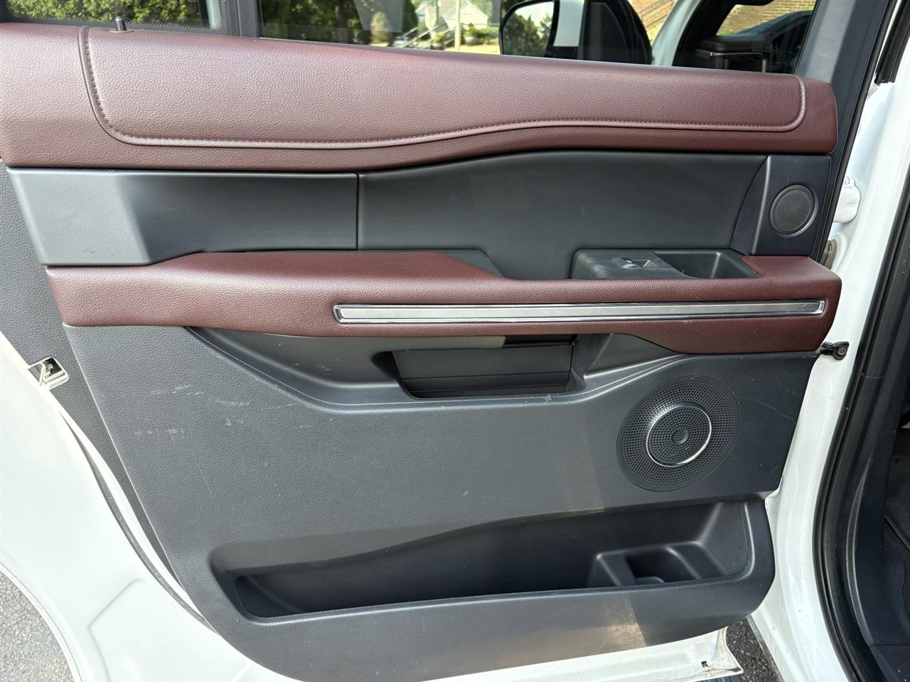 Ford Expedition MAX Limited 4WD 2024