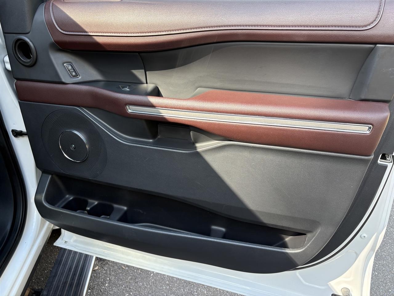Ford Expedition MAX Limited 4WD 2024