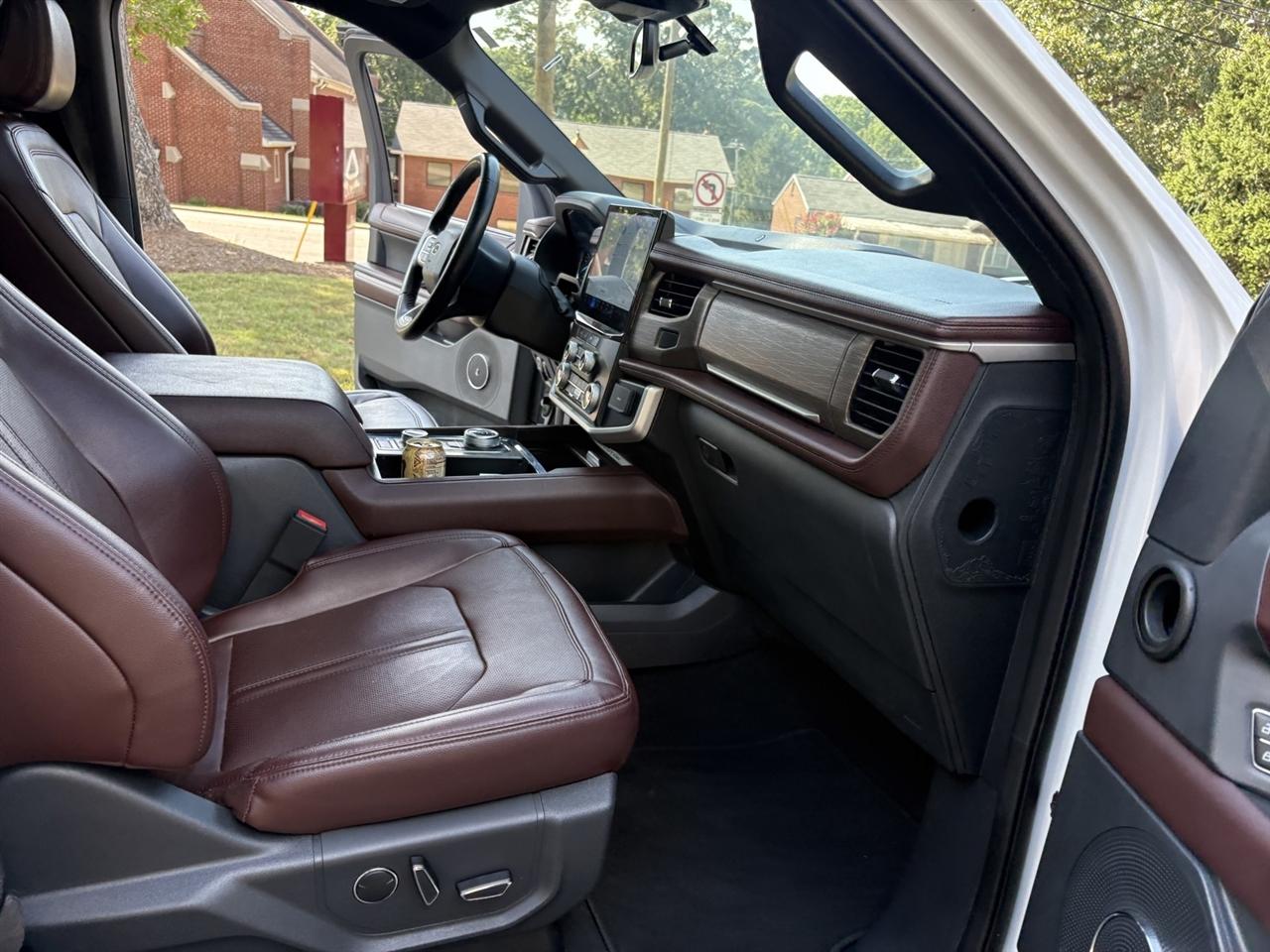 Ford Expedition MAX Limited 4WD 2024