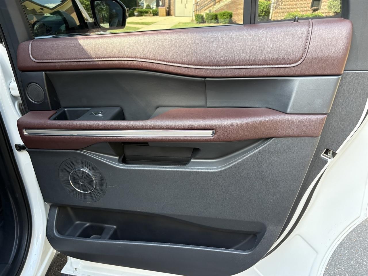 Ford Expedition MAX Limited 4WD 2024