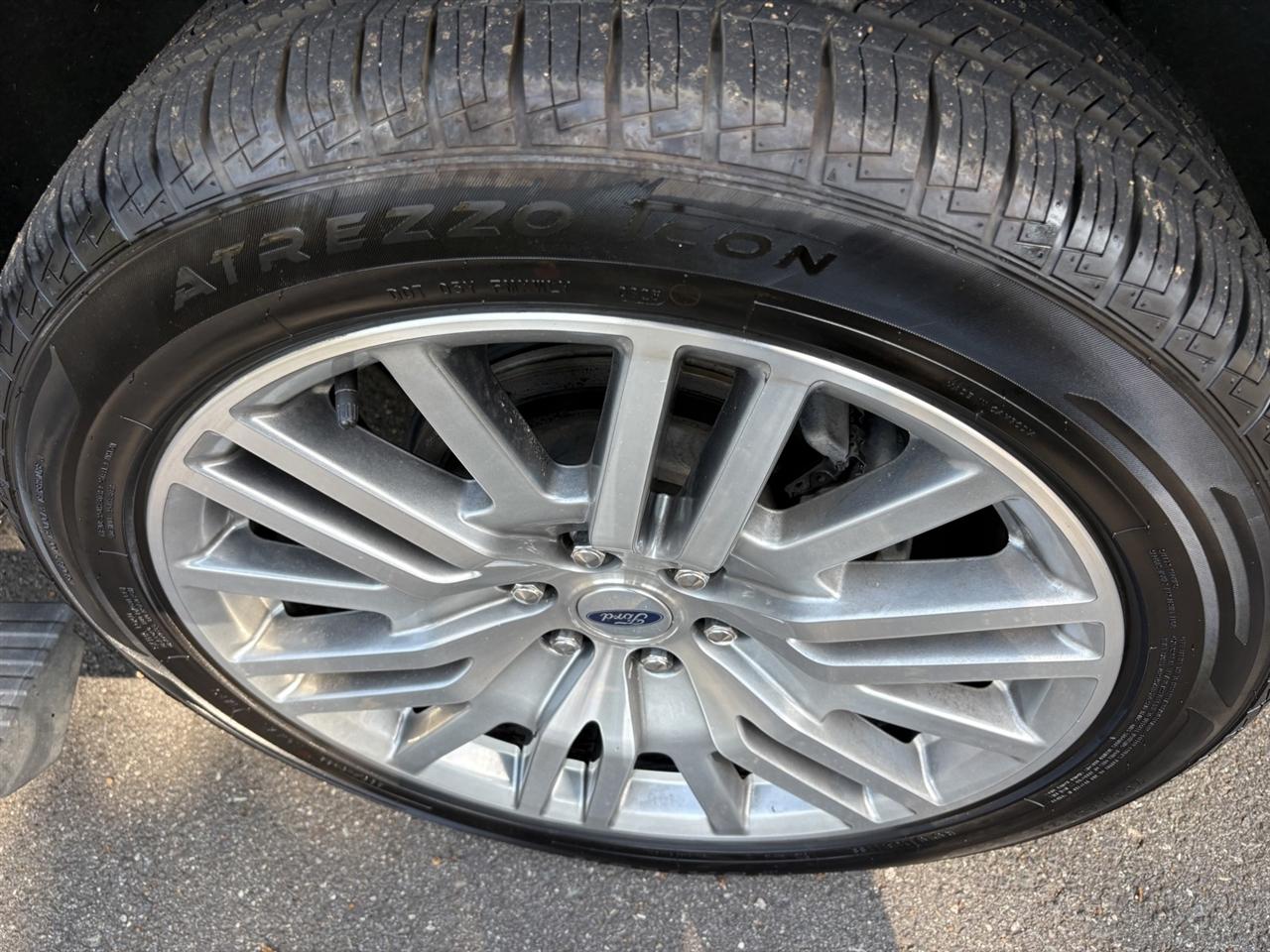 Ford Expedition MAX Limited 4WD 2024