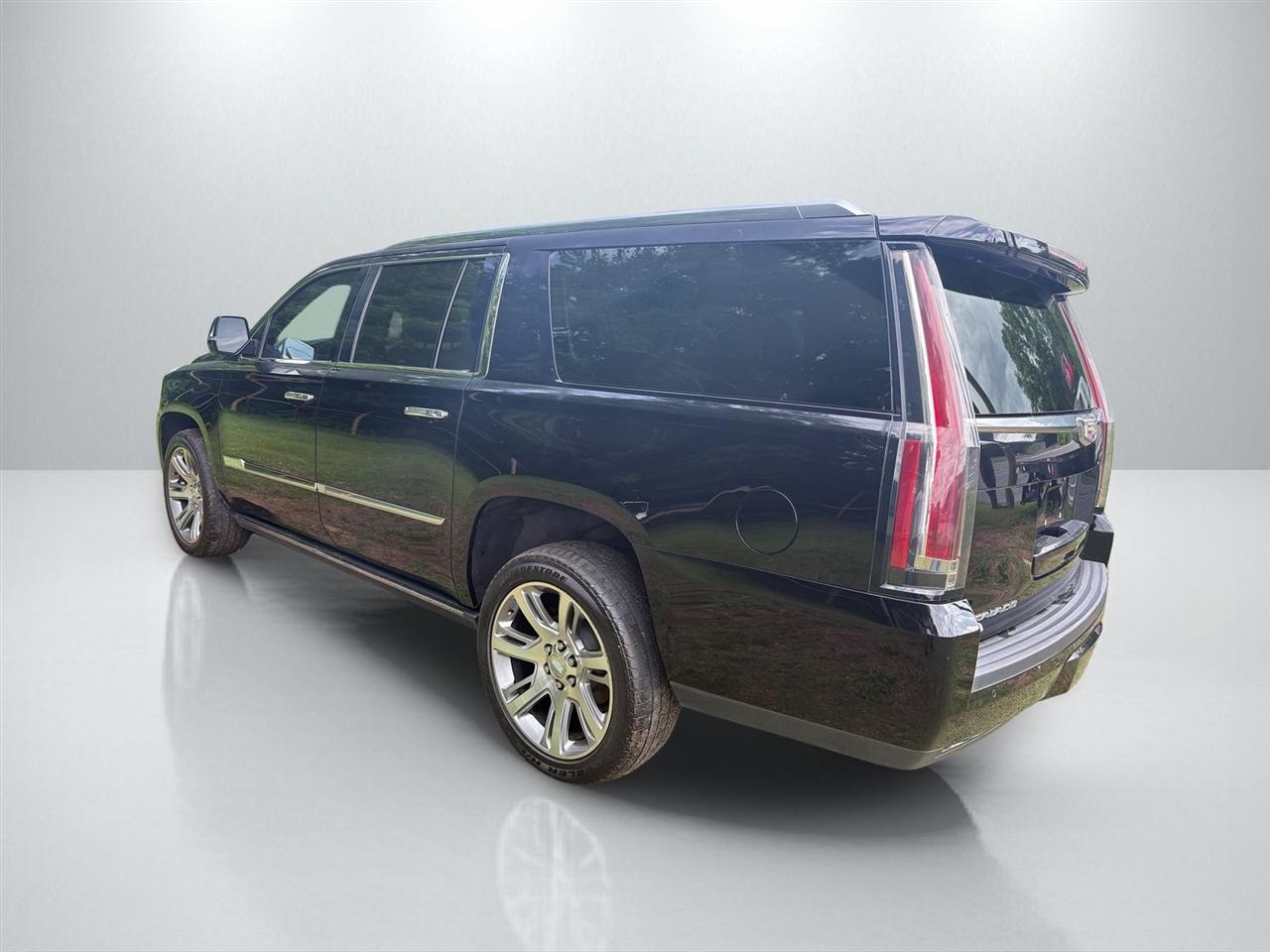 Cadillac Escalade ESV 2WD Premium 2015