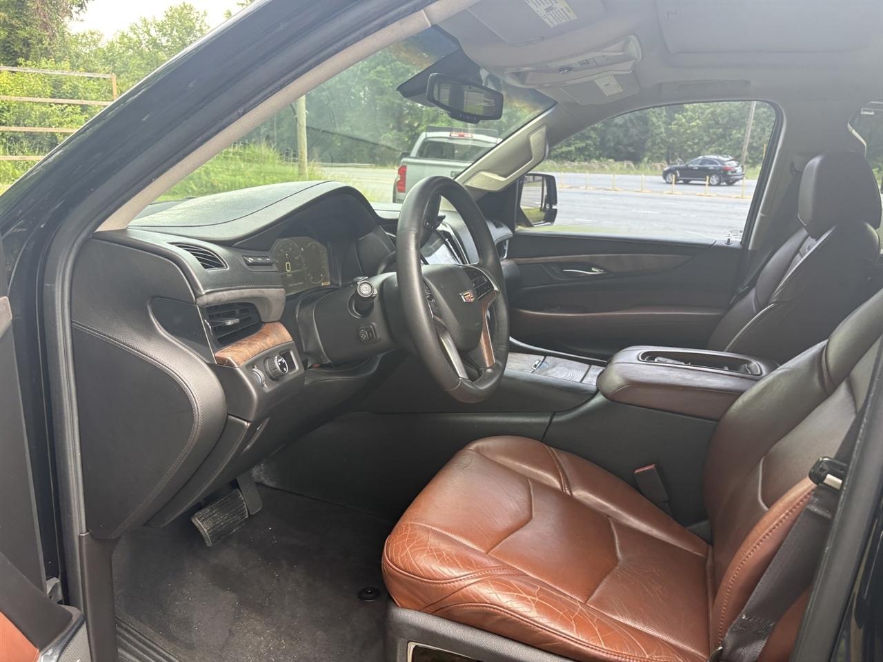 Cadillac Escalade ESV 2WD Premium 2015