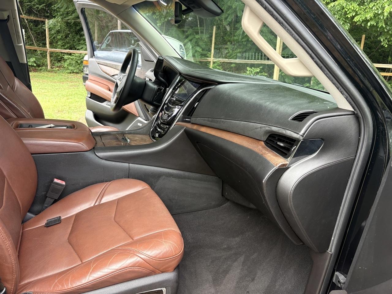Cadillac Escalade ESV 2WD Premium 2015
