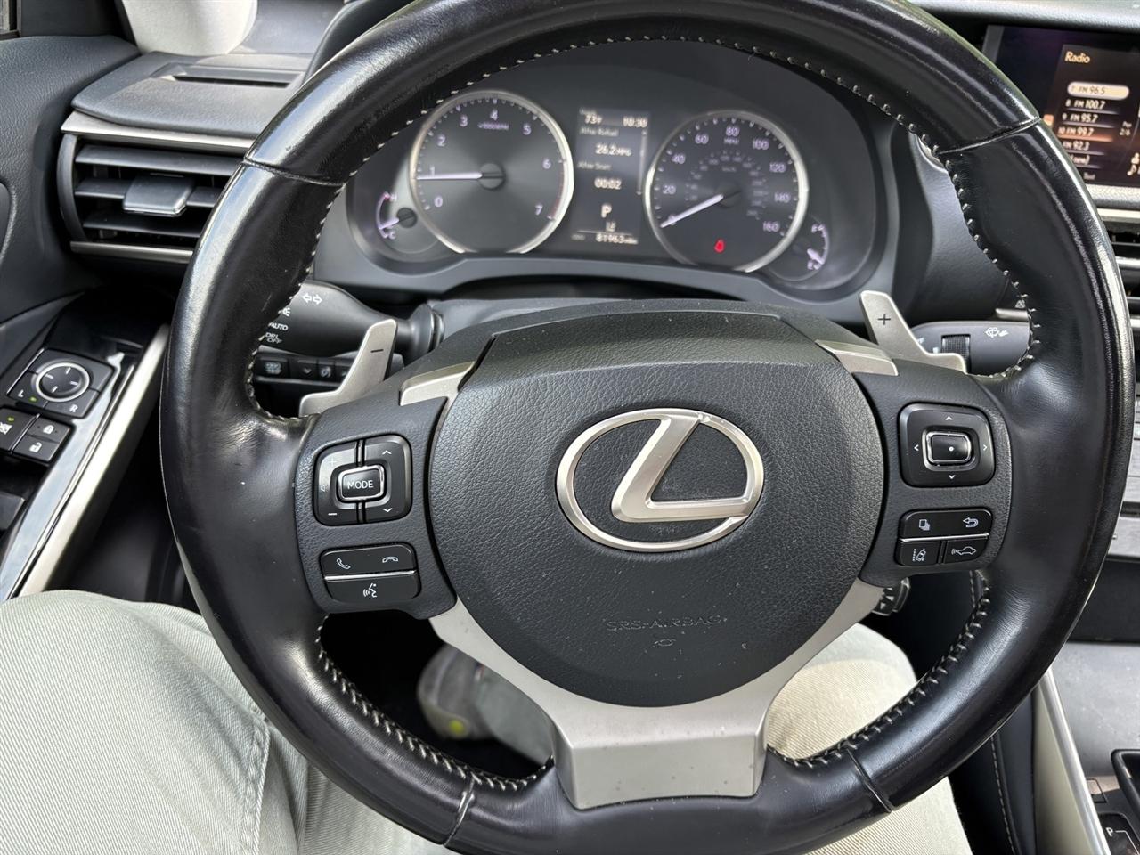 Lexus IS 300 RWD 2020
