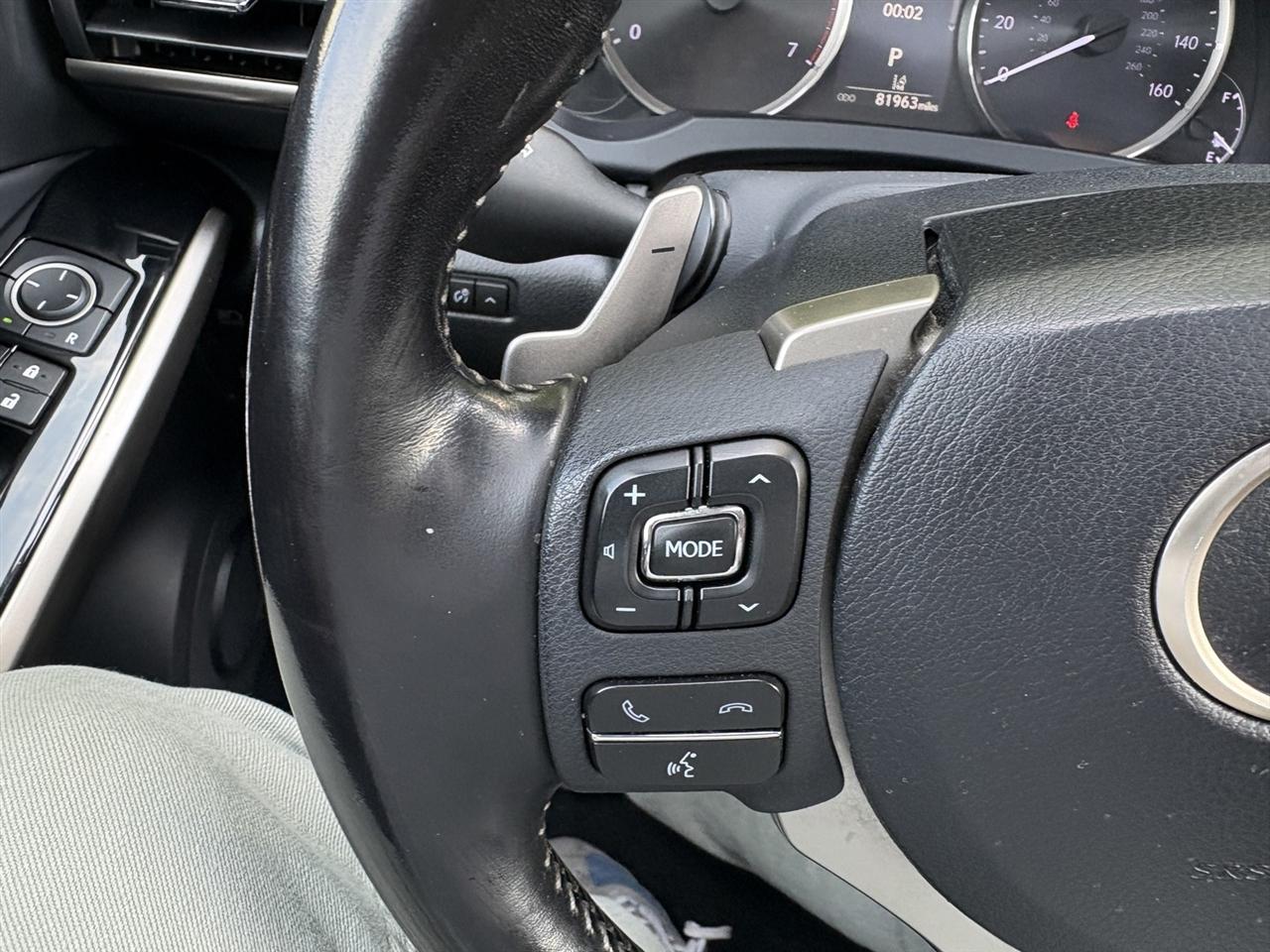 Lexus IS 300 RWD 2020