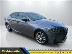 2020 Lexus IS 
